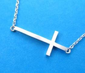 Simple Cross Shaped Bar Necklace in Sterling Silver