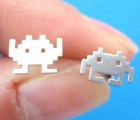 Atari Space Invaders Alien Pixel Stud Earrings in Sterling Silver