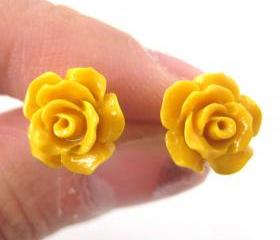 Small Floral Rose Resin Stud Earrings in Yellow