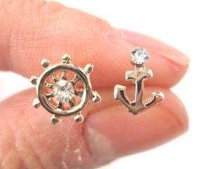 Small Anchor and Wheel Nautical Stud Earrings in Rose Gold