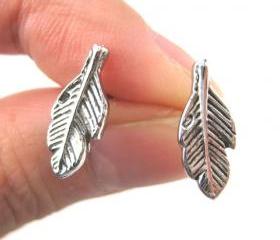 Small Feather Stud Earrings in Silver with Textured Detail